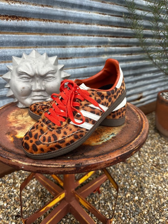 adidas Shoes - Adidas Leopard Print Samba OG Sneakers 🐆♥️ Men’s 8 Women’s 10